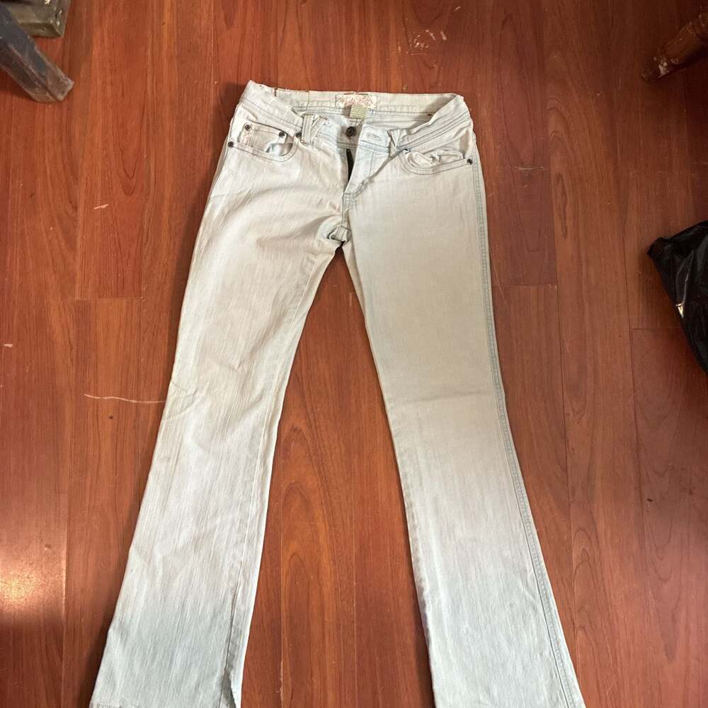 Miss Me NWOT Bootcut Jeans with Embellished Cross